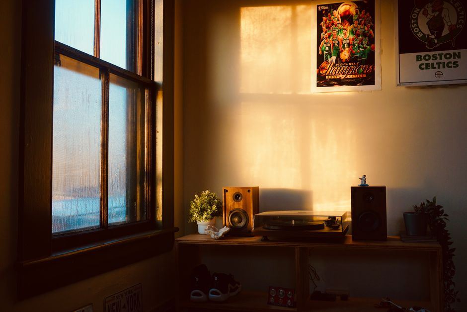 bookshelf speakers for turntable and vinyl setups buying guide